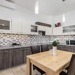 Apartment Venus - Szimpla Kert Penthouse Budapest